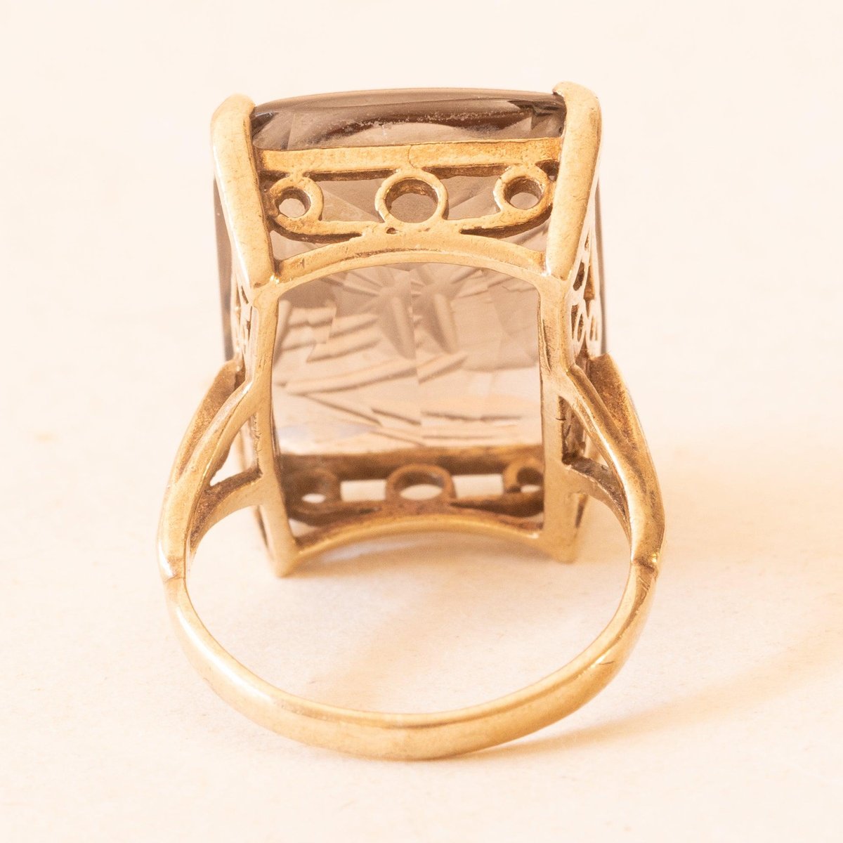 Vintage 9k Yellow Gold Ring with Smoky Quartz Engraved with Roman Soldier Head, 1975