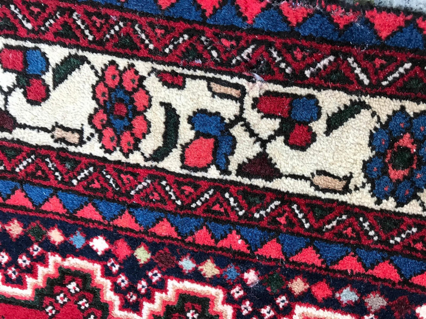 Vintage Abadeh Runner Rug, 1980s