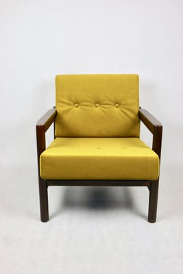 Vintage Armchair in Yellow Olive, 1970s-UJQ-1790503