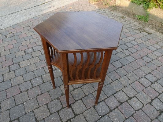 Vintage Art Deco Table in Swirled Walnut, 1930s-AWL-1373726