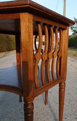 Vintage Art Deco Table in Swirled Walnut, 1930s-AWL-1373726