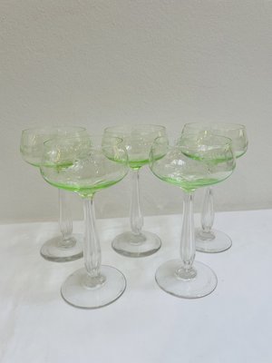 Vintage Art Nouveau Crystal Glasses in Uranium Glass from Villeroy & Boch, 1920s, Set of 5-RZY-2033654