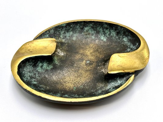 Vintage Austrian Elliptical Brass Ashtray attributed to Franz Hagenauer, 1950s-ZCY-1750456