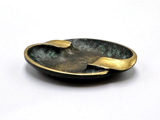 Vintage Austrian Elliptical Brass Ashtray attributed to Franz Hagenauer, 1950s-ZCY-1750456