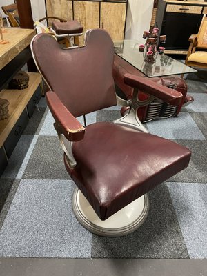 Vintage Barber Chair in Cow Leather-BZK-1336465