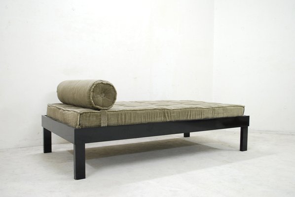 Vintage Bauhaus Lacquer Daybed-UF-310184