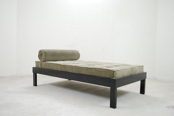 Vintage Bauhaus Lacquer Daybed-UF-310184