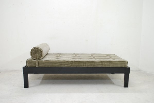 Vintage Bauhaus Lacquer Daybed-UF-310184