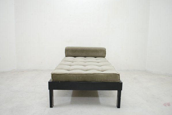 Vintage Bauhaus Lacquer Daybed-UF-310184