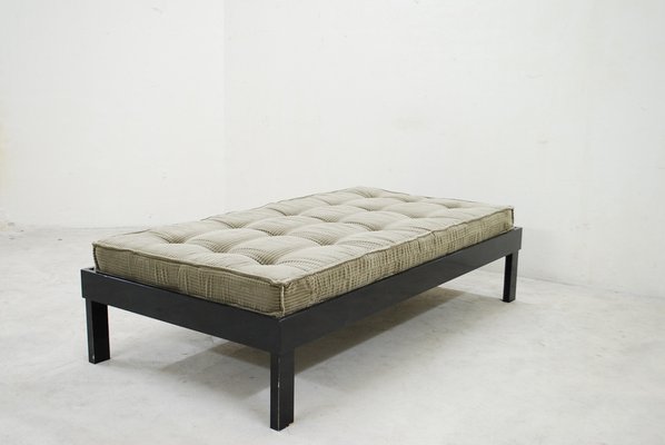 Vintage Bauhaus Lacquer Daybed-UF-310184