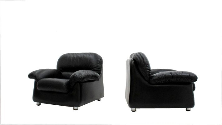 Vintage Black Leather Lounge Chairs, 1970s, Set of 2-ZQ-831491