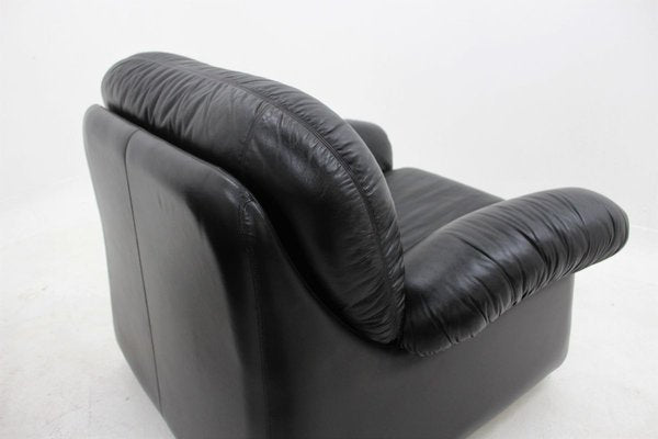 Vintage Black Leather Lounge Chairs, 1970s, Set of 2-ZQ-831491