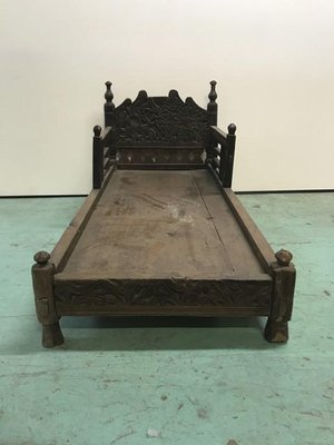 Vintage Brown Prayer Table-HLV-1428827