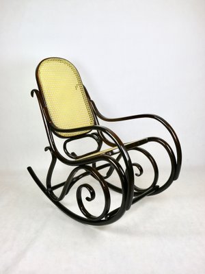 Vintage Brown Rocking Chair attributed to Michael Thonet-UJQ-2036211