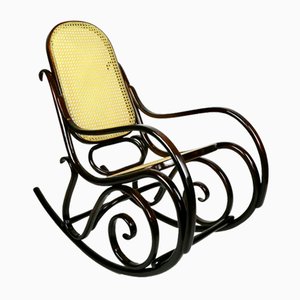 Vintage Brown Rocking Chair attributed to Michael Thonet-UJQ-2036211