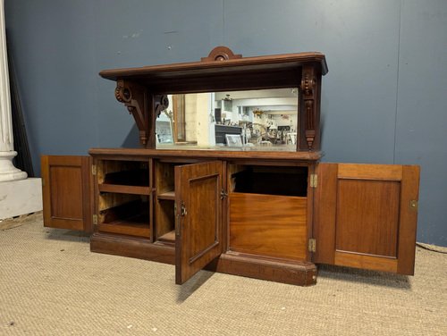 Vintage Buffet in Mahogany