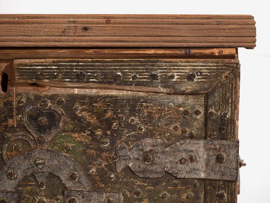 Vintage Chest with Olive Green Patina, 1920-ZNJ-2036655