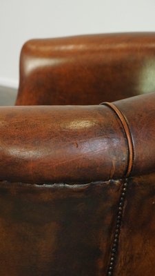 Vintage Club Chair in Sheep Leather-HPP-2026666