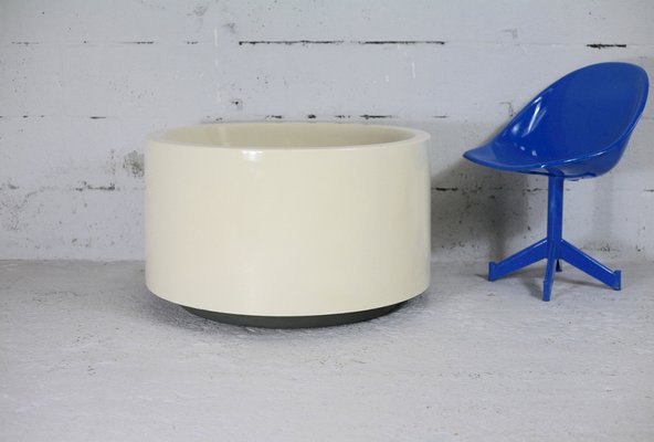 Vintage Cream Fiberglass Planter, 1970s-MAO-1189085