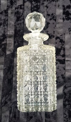 Vintage Crystal Whiskey Decanter from Baccarat-QDP-1770519