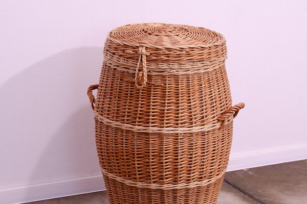 Vintage Czechoslovakiam Wicker Laundry Basket, 1970s-HXT-1770471