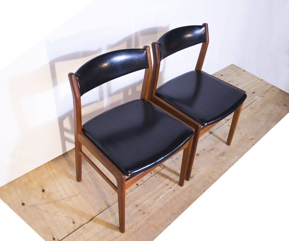 Vintage Danish Chairs from Høng Stolefabrik, Set of 2