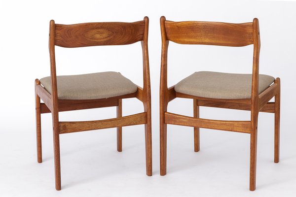 Vintage Danish Chairs in Walnut, 1960s, Set of 2-DOM-1744372