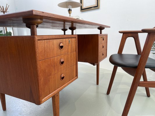 Vintage Danish Freestanding Teak Desk with Floating Top, 1950s-WIX-1733931