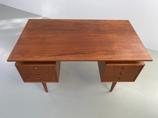 Vintage Danish Freestanding Teak Desk with Floating Top, 1950s-WIX-1733931