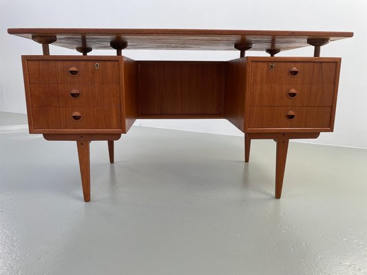 Vintage Danish Freestanding Teak Desk with Floating Top, 1950s-WIX-1733931