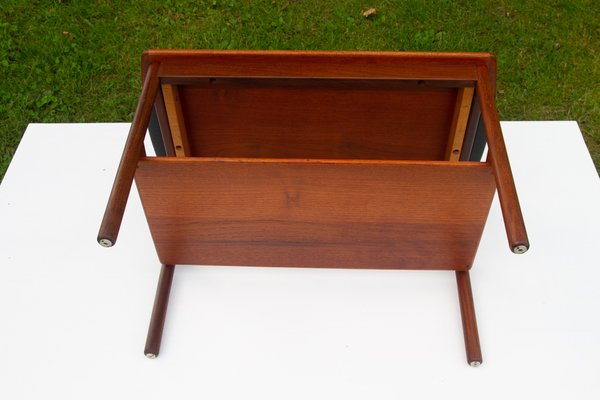 Vintage Danish Side Table in Teak, 1960s-WIX-1446986