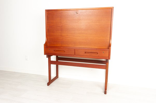 Vintage Danish Teak Bar Cabinet, 1960s-WIX-962002