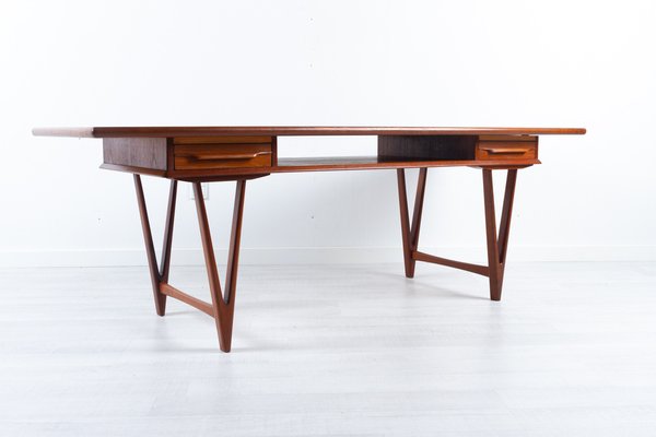 Vintage Danish Teak Coffee Table by E.W. Bach, 1960s-WIX-1109332