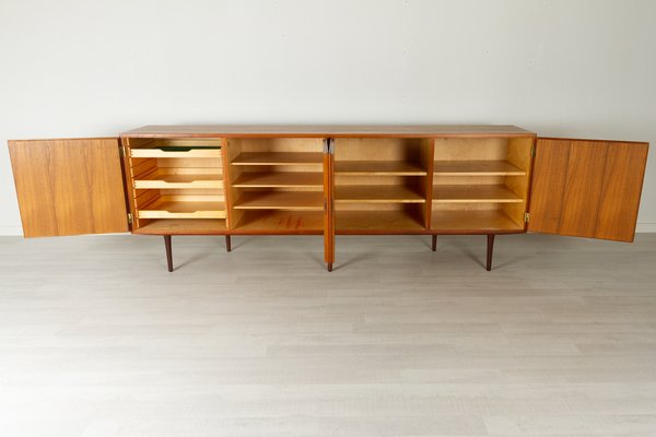 Vintage Danish Teak Low Sideboard from Hundevad & Co, 1960s-WIX-1066590