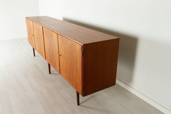 Vintage Danish Teak Low Sideboard from Hundevad & Co, 1960s-WIX-1066590