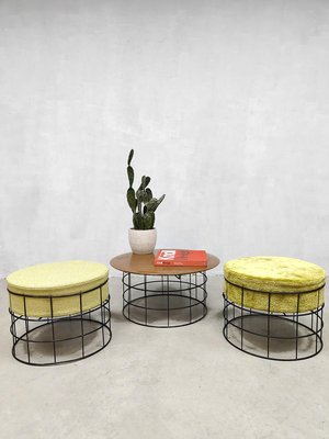 Vintage Danish Wire Stools and Coffee Table by Verner Panton, Set of 3-BW-1359498