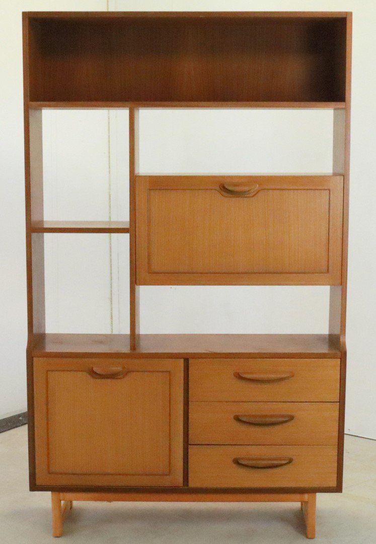 Vintage Denshaw Bookcase from Schreiber