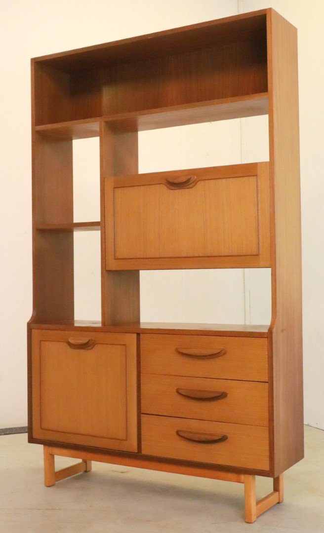 Vintage Denshaw Bookcase from Schreiber