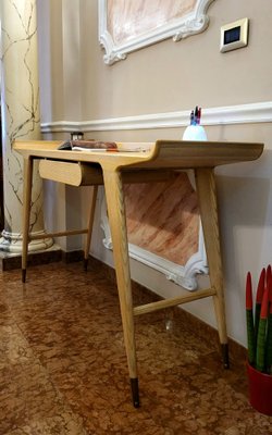 Vintage Desk-WFI-1705944