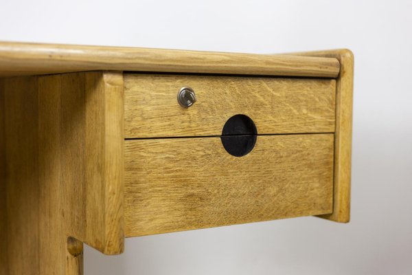 Vintage Desk in Oak, 1970s-CEJ-1340988