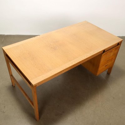 Vintage Desk in Oak Veneer, Denmark, 1960s-VMM-2023850