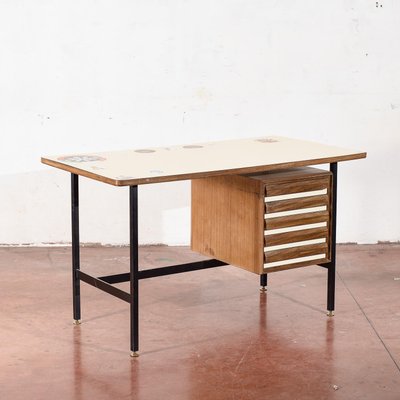 Vintage Desk in Plywood, 1970s-RAQ-1761336