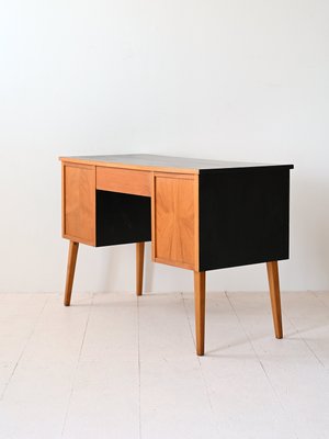 Vintage Desk with Black Details, 1960s-QWP-2035447