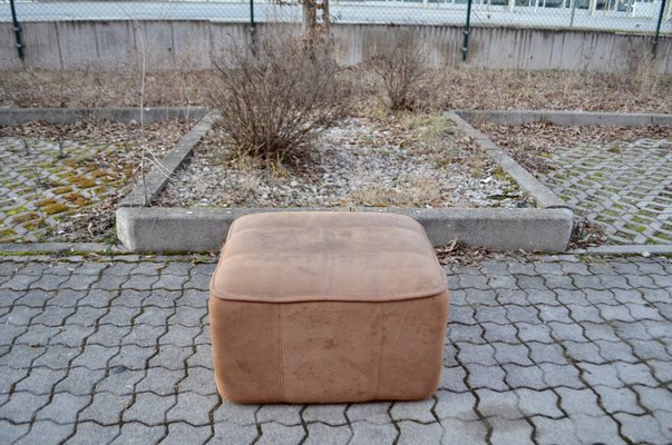 Vintage DS-44 Neck Leather Ottoman Pouf from De Sede, 1970s-UF-1373141