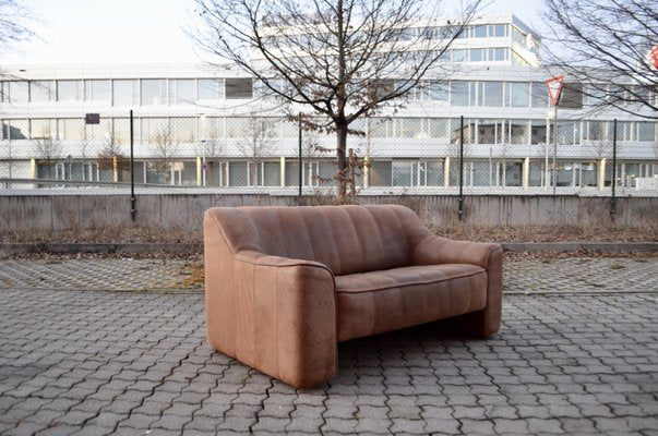 Vintage DS-44 Neck Leather Sofa from De Sede, 1970s-UF-1373139