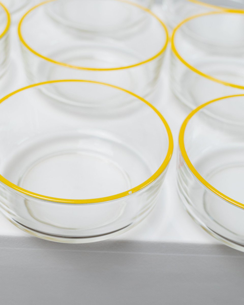 Vintage Empoli Glass Bowls in Clear Glass with Yellow Rim from Fratelli Buggiani,1980s, Set of 9