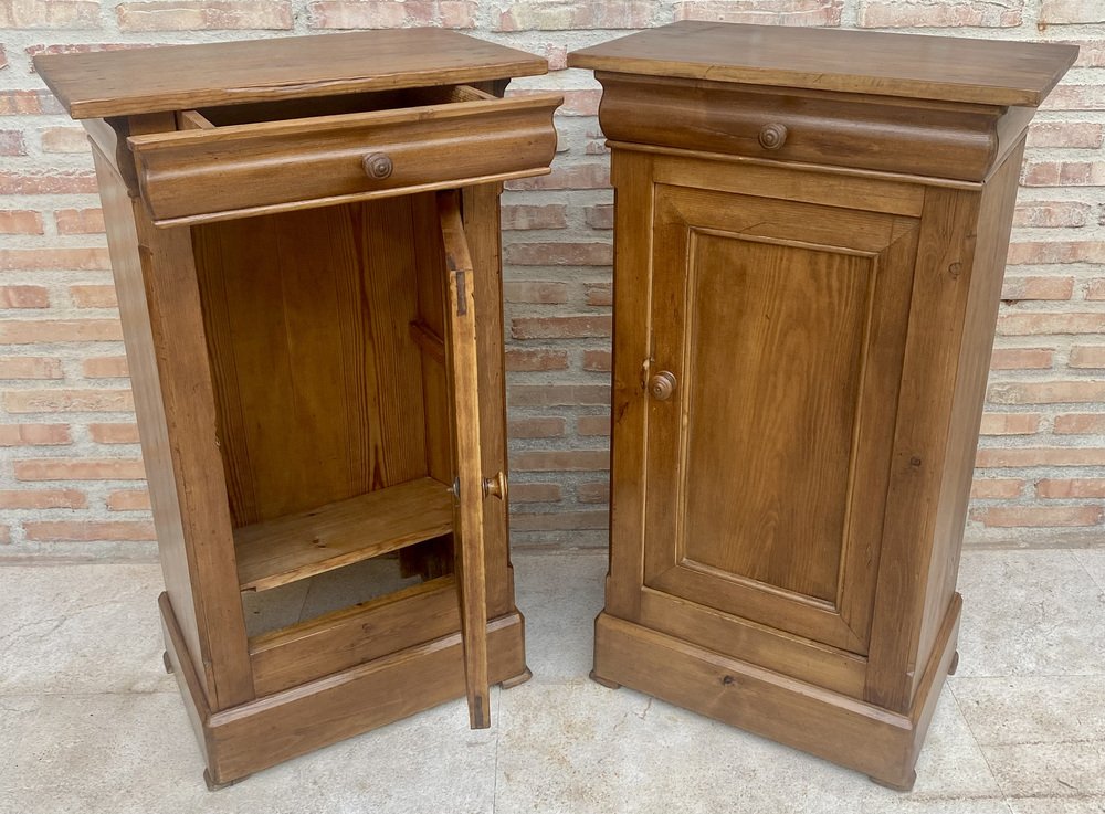 Vintage French Provincial Walnut Nightstands, 1920, Set of 2