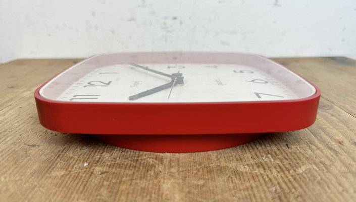 Vintage French Red Bakelite Wall Clock from Trophy, 1990s-CGF-1767500