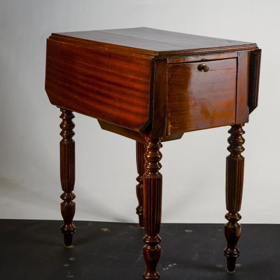 Vintage French Side Table-RAQ-1747932