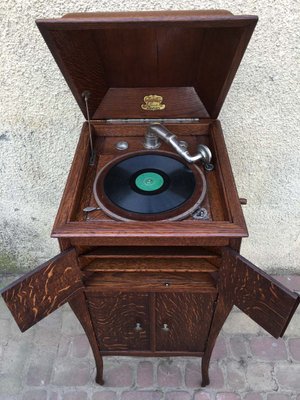 Vintage Gramophone in a Cabinet by Jupiter Mark Bevete, 1920s-WQQ-620014